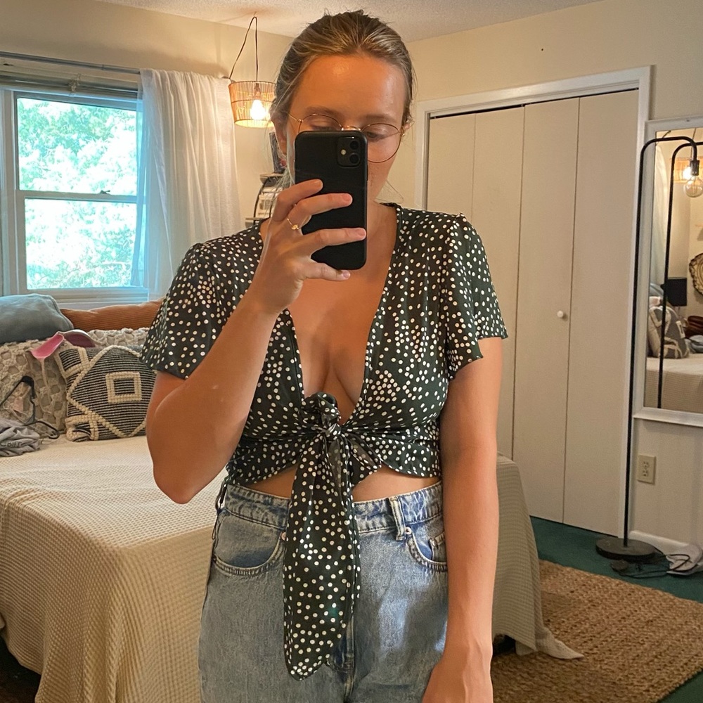NWT wrap top